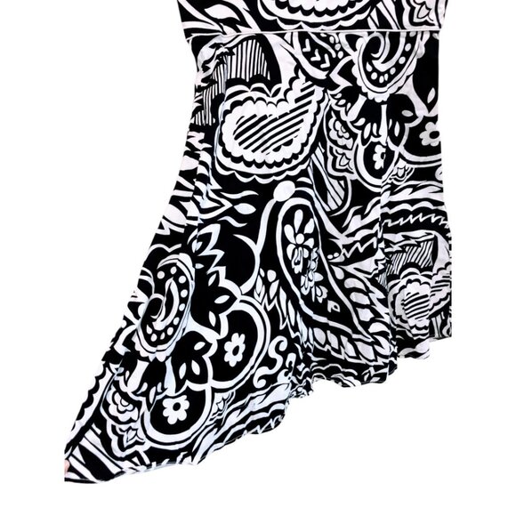 Women's Amanda Smith Sleeveless Black & White Back Zipper V-Neck Size 6 - Picture 5 of 15